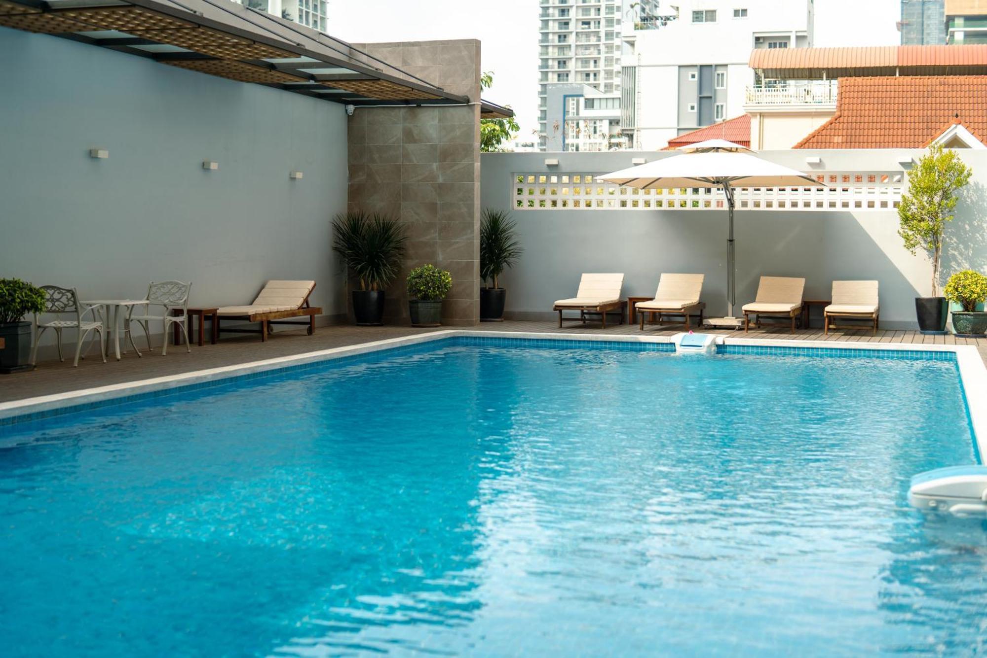 פנום פן Hamptons Apartments מראה חיצוני תמונה