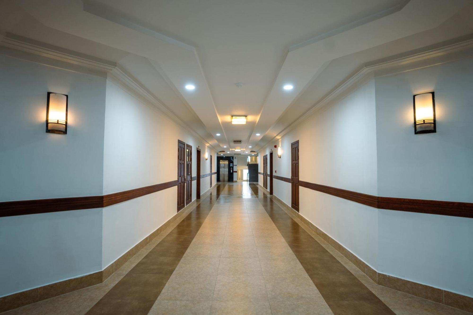 פנום פן Hamptons Apartments מראה חיצוני תמונה