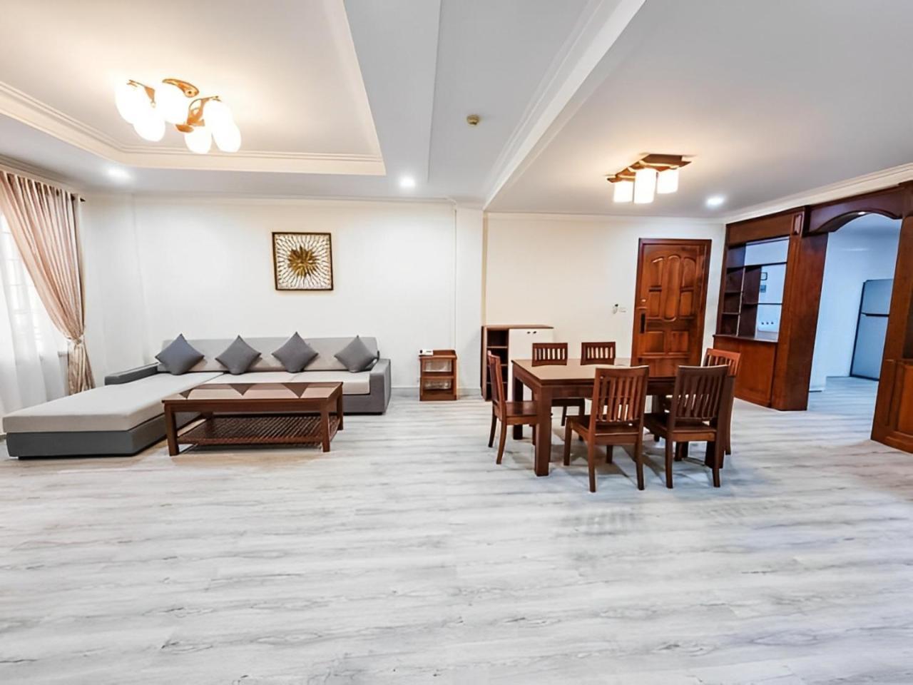 פנום פן Hamptons Apartments מראה חיצוני תמונה