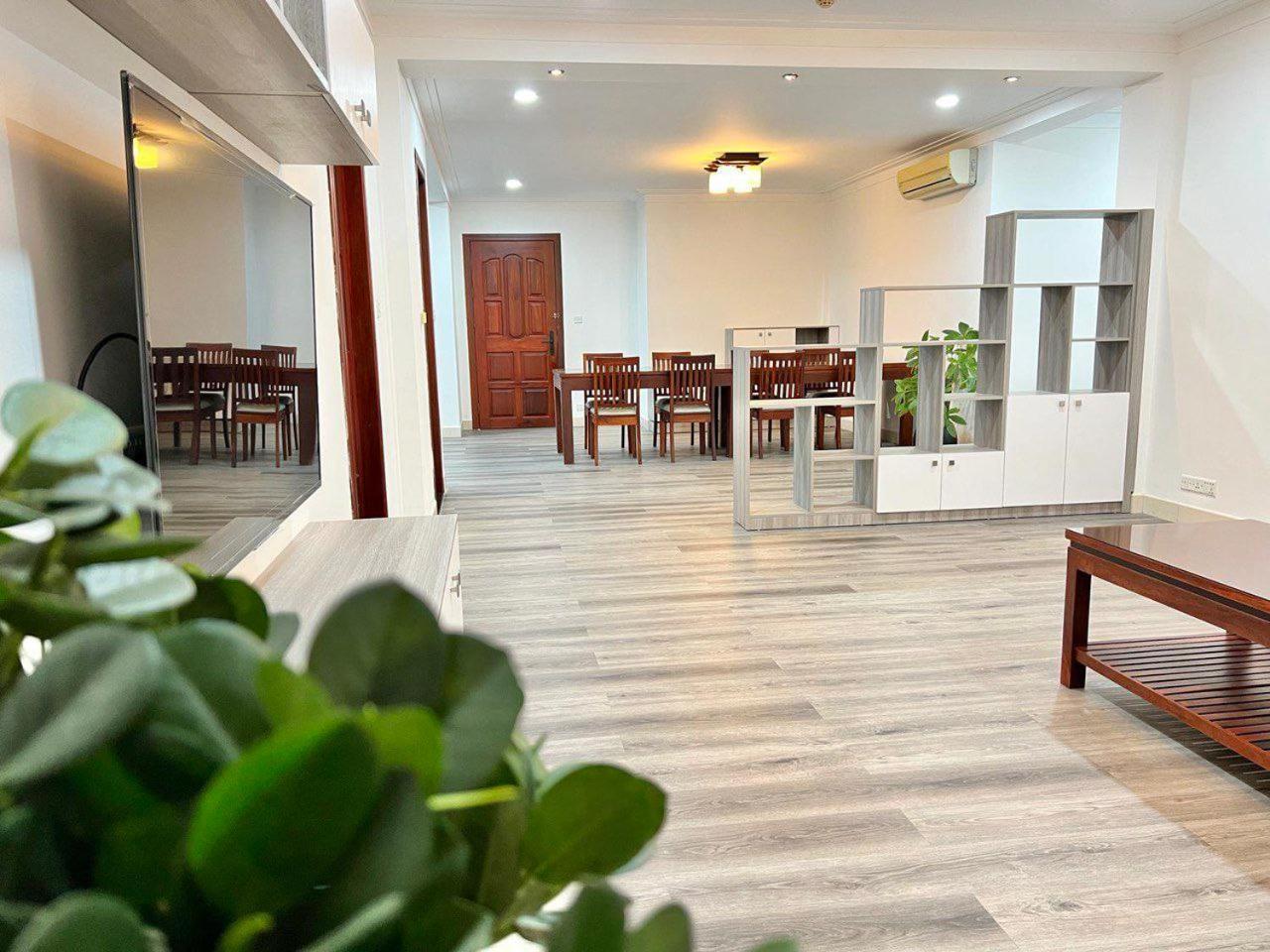 פנום פן Hamptons Apartments מראה חיצוני תמונה